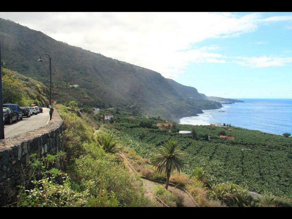 Villa In Protected Space In Front Of The Sea Los Realejos Exterior foto
