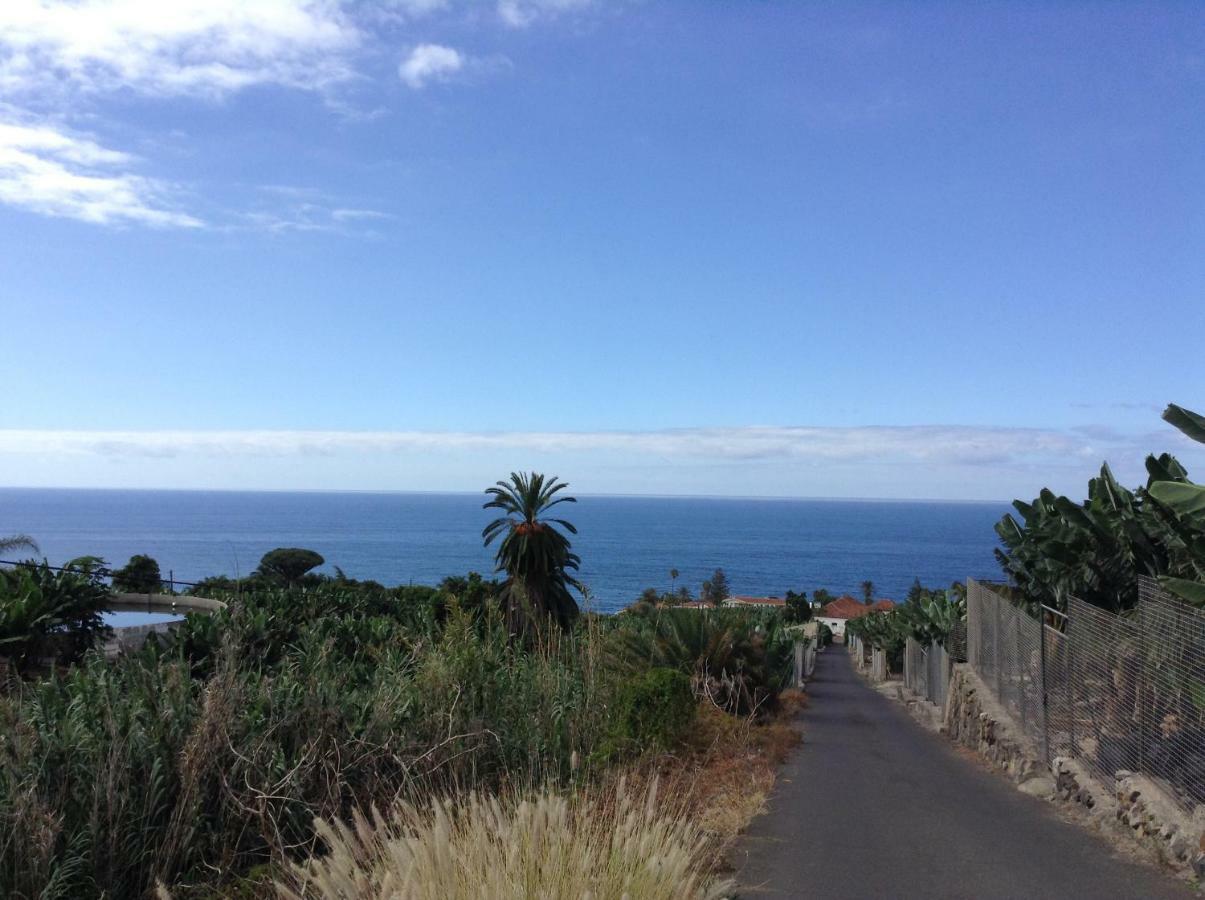 Villa In Protected Space In Front Of The Sea Los Realejos Exterior foto