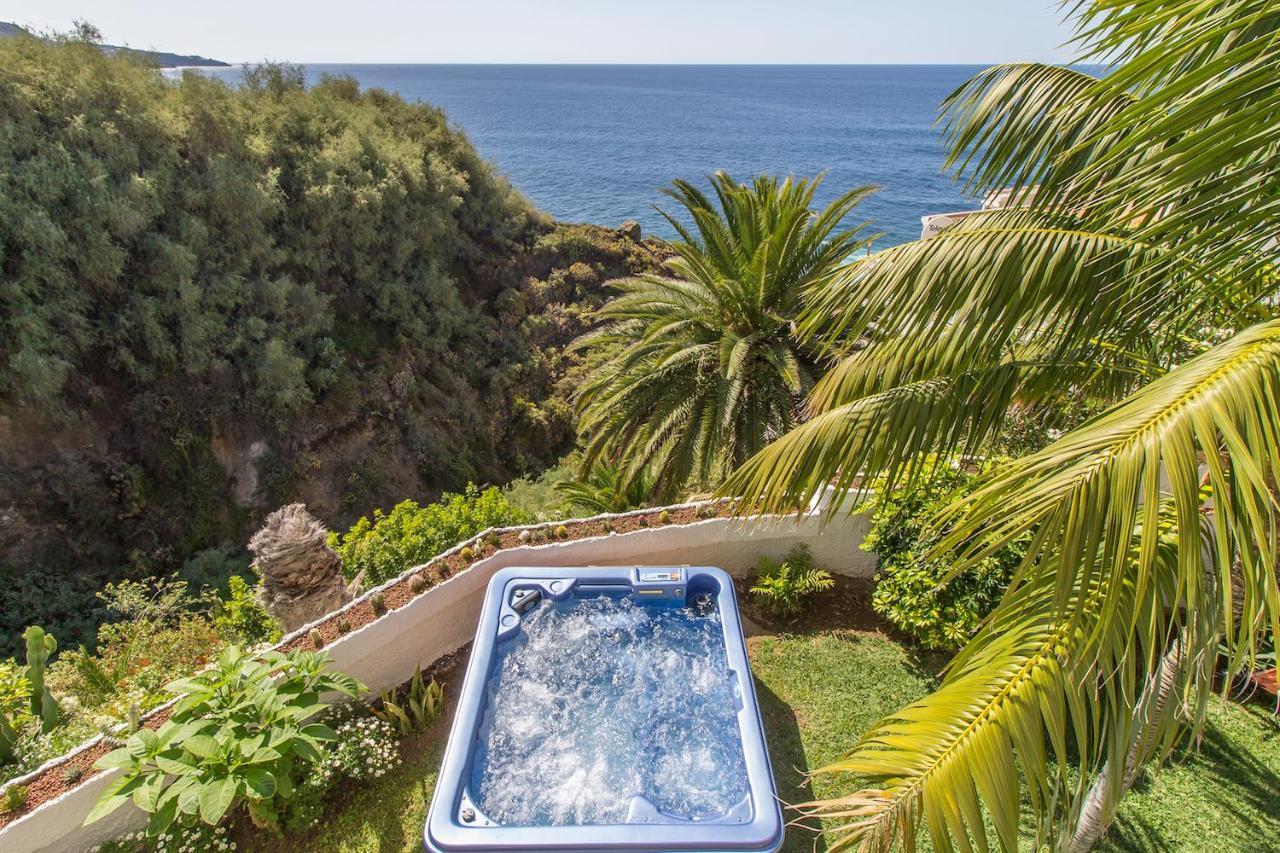 Villa In Protected Space In Front Of The Sea Los Realejos Exterior foto